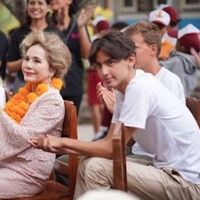 Beberapa kali Frederik Kiran juga menjalankan kegiatan sehari-harinya di Belanda Bergama sang ibunda dan neneknya. Foto: Instagram @kartikasoekarnofoundation