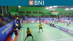 Foto: Sengit Sekali! Skor 21-19, 21-19 di Ganda Taruna Putri