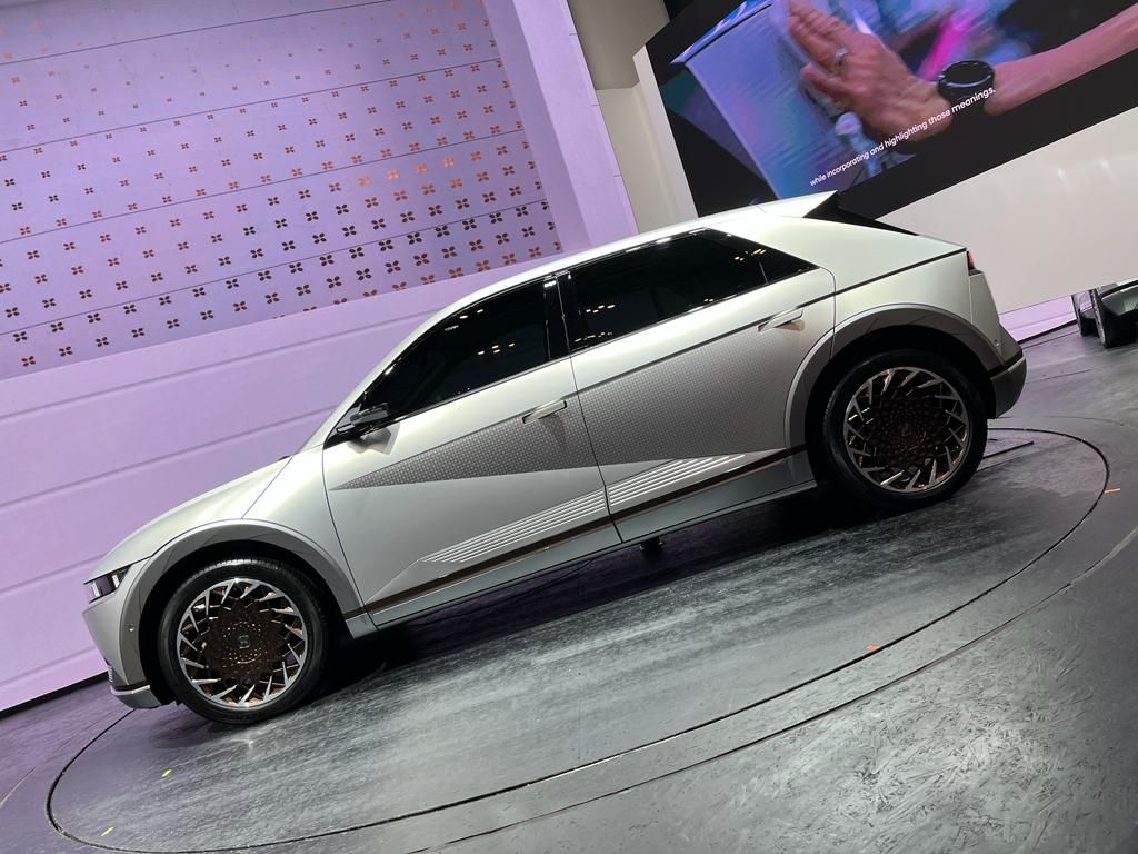 Hyundai Ioniq 5 Indonesian Batik