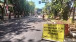 Potret Kepadatan Imbas Molornya Pengaspalan Jalan di Raya Darmo Surabaya