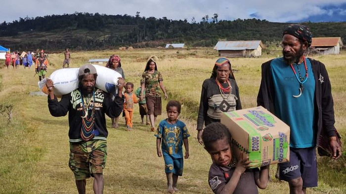 Kapolri kirim bantuan untuk warga Kabupaten Puncak Papua Tengah yang terdampak bencana
