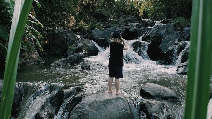 Keindahan wisata air terjun Coban Lanang di Kota Batu