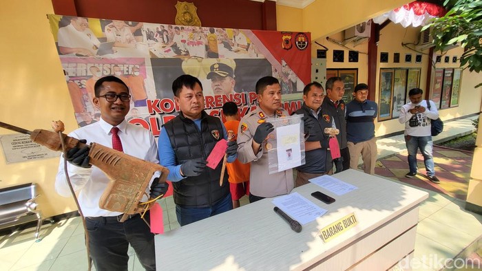 Kepala Lubang Tambang Emas Ilegal di Sukabumi Ditangkap !
