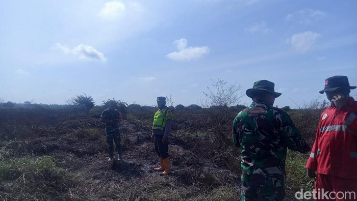 Lahan yang terbakar di Muaro Jambi berhasil dipadamkan. (Foto: Istimewa)