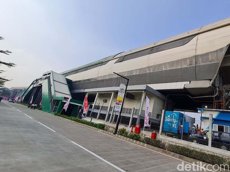 Mau Tahu Stasiun LRT Jatimulya? Begini Suasananya