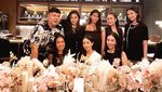 Serunya Ririn Dwi Ariyanti Kulineran Bersama Sahabat
