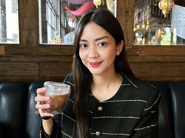 Serunya Ririn Dwi Ariyanti Kulineran Bersama Sahabat