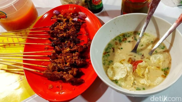 Sop torpedo kambing di Kedai Bang Salim Malang