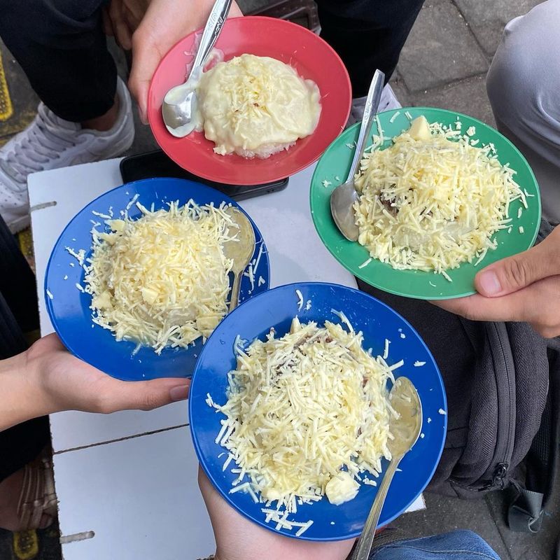 Tempat makan hits di Barito