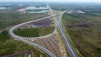 Secara keseluruhan, jalan tol yang dirancang dengan kecepatan 100 km/jam ini dilengkapi dengan 2 simpang susun,18 jembatan, serta bangunan pendukung jalan tol yaitu 2 rest area.   