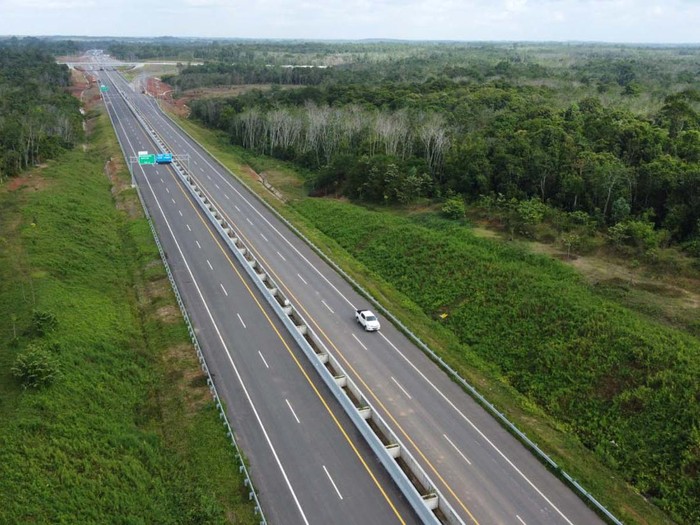 Jalan Tol Indralaya-Prabumulih sepanjang 64,5 Km segera dioperasikan. Dengan tol ini, Palembang menuju Prabumulih bisa ditempuh dalam waktu 1 jam.
