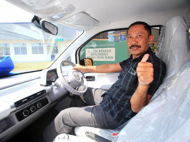 Selamat! Orang-orang Ini Dapat Hadiah Mobil Listrik