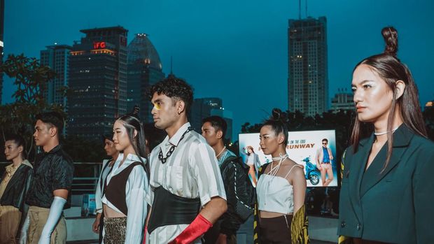 Yamaha Fashion on The Edge Pop Up Runway Yamaha Fashion on The Edge Pop Up Runway