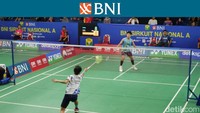 Pertandingan Andres melawan Yusack Christian, unggulan kedua TRA, berlangsung tak kalah seru. Foto: Bahtiar Rifai/detikcom