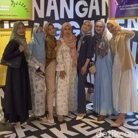 Museum Patah Hati ini berada di Chilax, Sudirman mengangkat tema mengenai perjalanan seseorang menghadapi patah hati dalam percintaan. Di sini, 25 finalis Emeron Hijab Hunt 2023 bisa bebas mengekspresikan isi hati masing-masing.  Foto: Dok. @hijabhunt.
