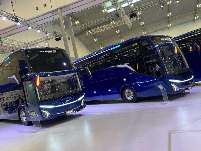 Adiputro Jetbus 5 meluncur di arena GIIAS 2023 (11/8/2023)