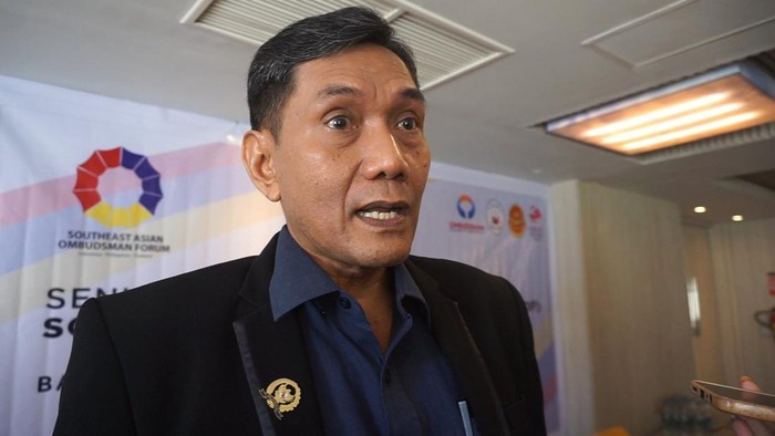 Anggota Ombudsman RI (ORI) Johanes Widijantoro. (Agus Eka)