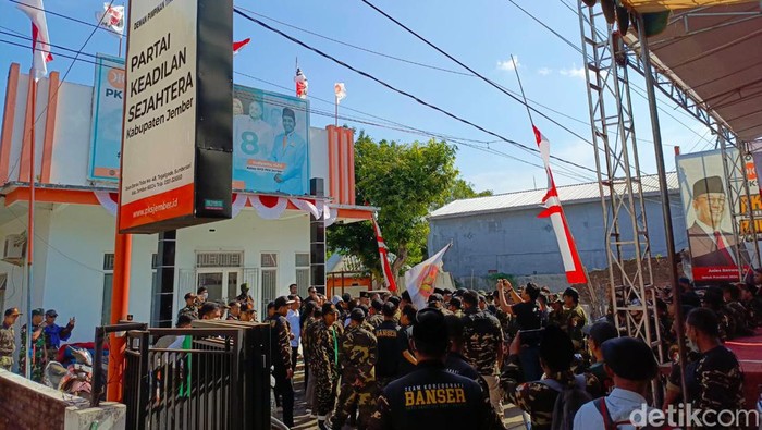 Banser geruduk PKS Jember