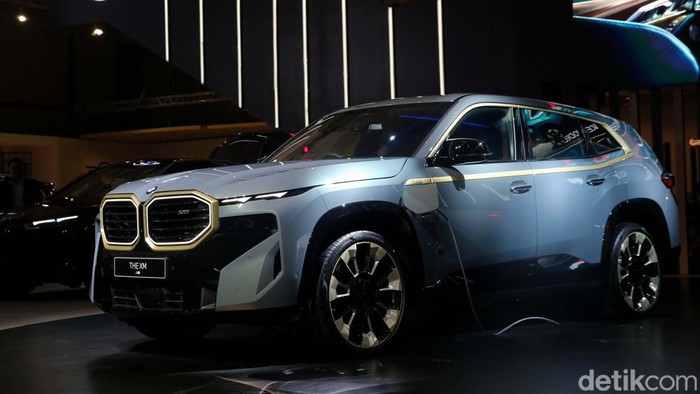BMW Pamerkan 3 Mobil Anyar di GIIAS 2023