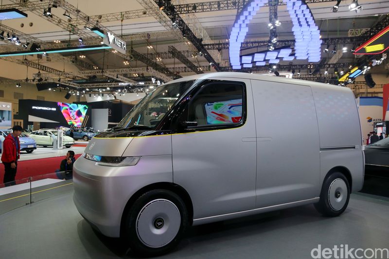 Daihatsu Perkenalkan Vizion-F di GIIAS 2023