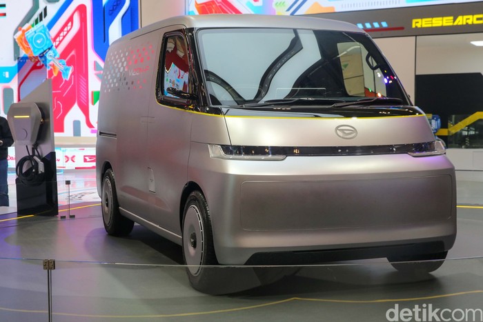 Daihatsu Perkenalkan Vizion-F di GIIAS 2023