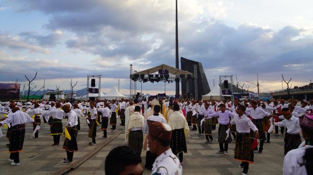 Festival religi Katolik di Labuan Bajo