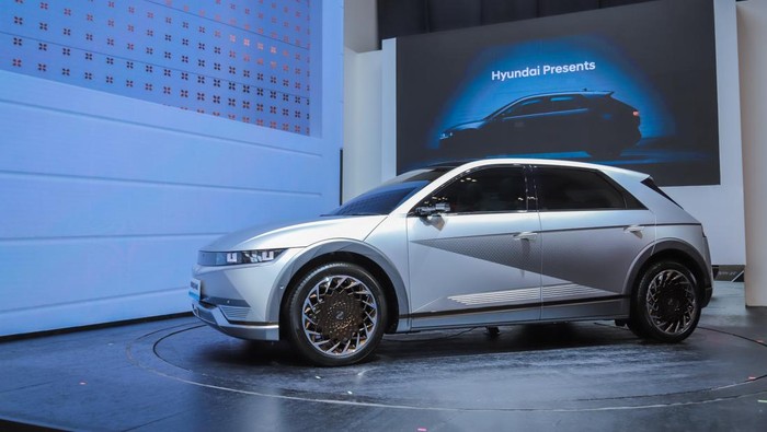 Ioniq 5 Indonesian Batik
