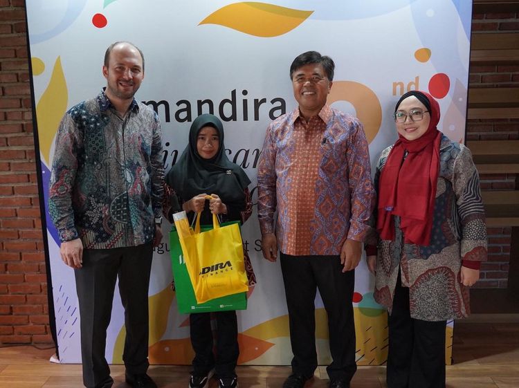 Komitmen Kembangkan Pasar Asuransi Penuhi Kebutuhan Masyarakat