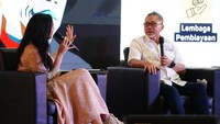 Acara dibuka dengan peresmian Enterpreneur HUB. Akan ada 5 kelas yaitu Enterpreneur HUB Solo sesi II, Workshop Transformasi Digital KUMKM, Konsultasi Bisnis Enterpreneur Development : Growth Sprint, Kelas Akselerasi Pembiayaan Berbasis Klaster Wirausaha Warung dan Kelas Perluasan Akses Pembiayaan Startup.