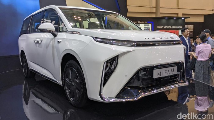 Maxus Mifa 9.