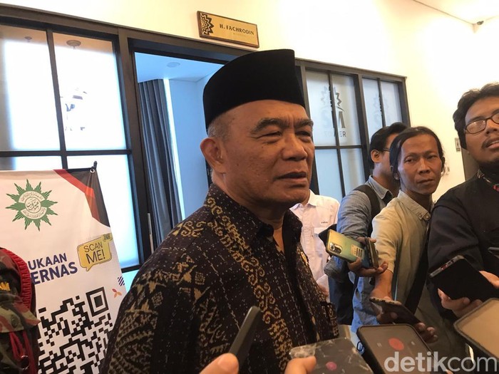 Menteri Koordinator Bidang Pembangunan Manusia dan Kebudayaan (Menko PMK) Muhadjir Effendy di Suara Muhammadiyah Tower, Ngampilan, Kota Jogja, Jumat (11/8/2023).