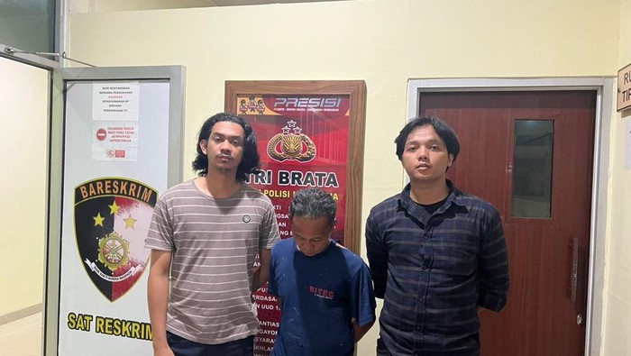 Pelaku pencabulan terhadap anak sahabat di Pangkalpinang diringkus polisi. (Foto: Istimewa)