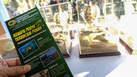 Dukungan BCA dalam pelestarian penyu telah dilakukan sejak tahun 2015, bekerja sama dengan Yayasan Penyu Banyuwangi dan WWF. Dalam kurun waktu 2015-2021, BCA telah mendukung pelepasliaran sekitar 24.000 tukik, adopsi dan relokasi 400 sarang penyu, serta menyelenggarakan sejumlah edukasi pelestarian penyu kepada masyarakat. 