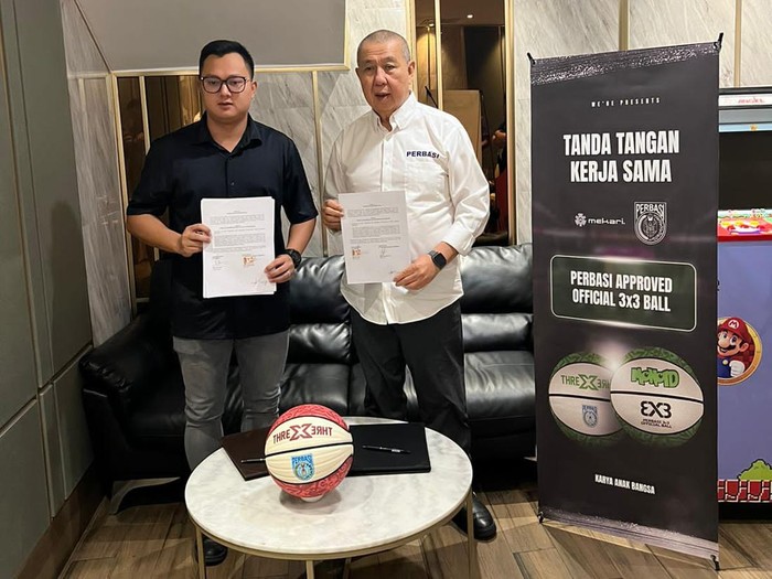 Basket 3x3 saat ini terus menjamu. Perbasi pun meluncurkan bola khusus karya anak bangsa.