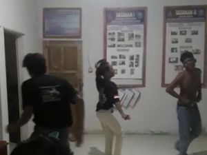 Polisi Selidiki Dugaan Oknum Kades di Bone Aniaya 2 Remaja di Kantor Desa