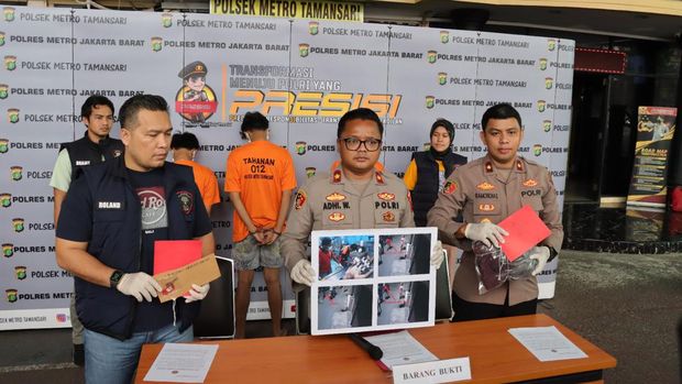 Polsek Tamansari menangkap 3 pelaku pengeroyokan di Jalan Hayam Wuruk yang menewaskan korban.