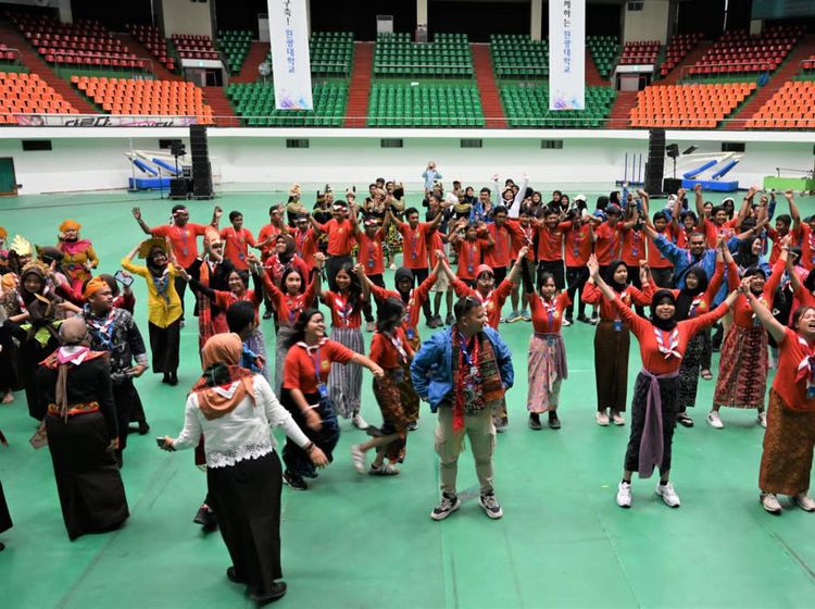 Potret Pentas Seni Kontingen Indonesia di Jambore Pramuka Dunia Korea Selatan