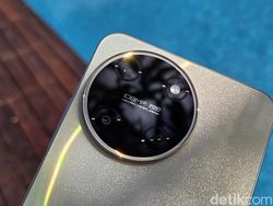 Penampakan Realme 11 dalam Genggaman