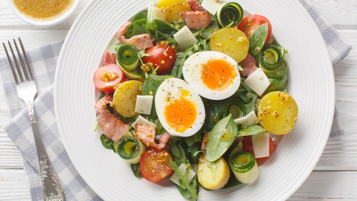 Salad Sayuran Saus Minyak Olive Bawang