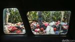 Jorok! Sampah Menumpuk di Pinggir Jalan Parung