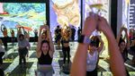 Sensasi Yoga Wine di Pameran Imersif Van Gogh