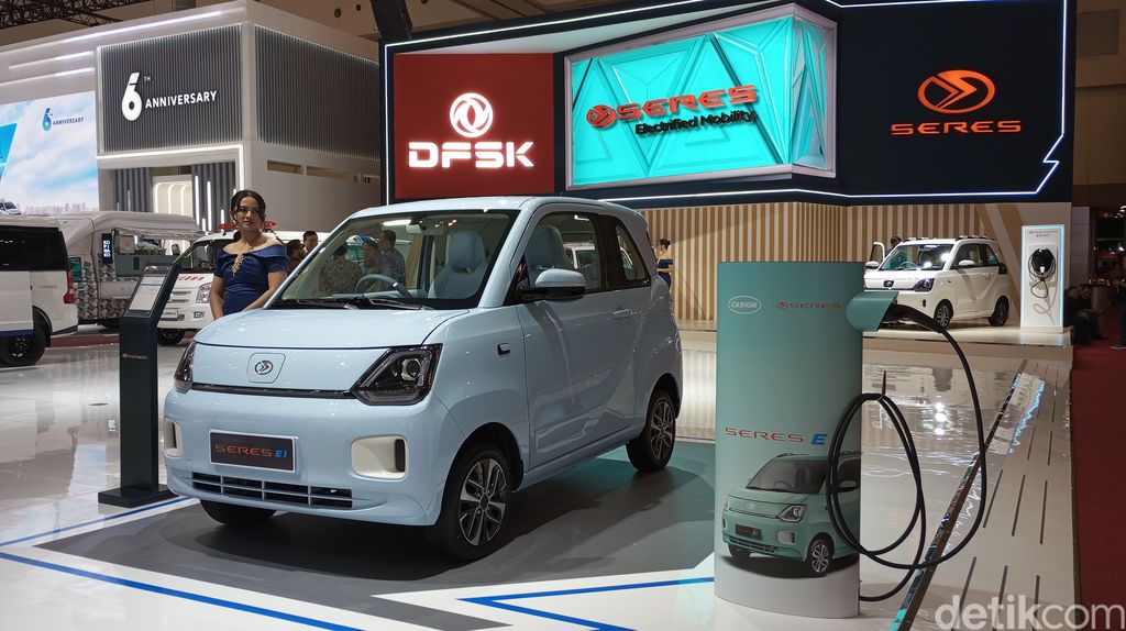 Comparison Review: Wuling Air ev Lite vs. Seres E1 - The Most ...