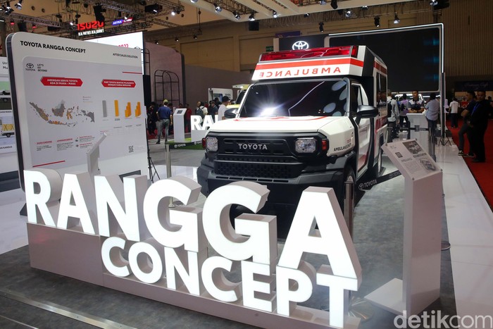 Toyota Ramaikan Segmen Mobil Komersial di GIIAS 2023