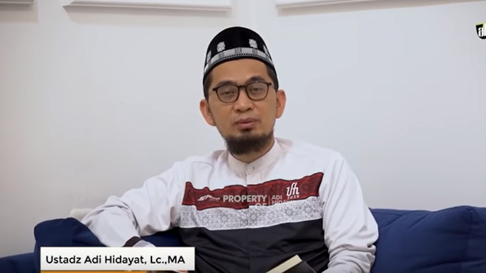 Ustaz Adi Hidayat