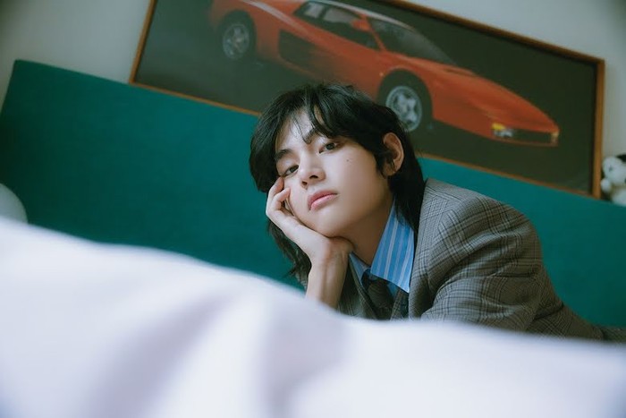 V BTS V BTS