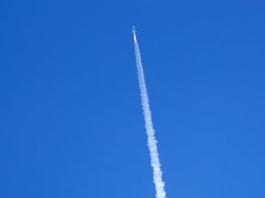 Virgin Galactic Berhasil Bawa Turis Pertama ke Luar Angkasa!