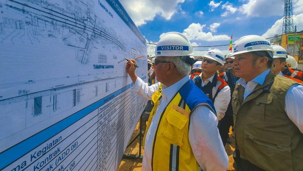 Waskita Karya mempercepat pekerjaan proyek Flyover Sekip Ujung yang berada di Simpang  Jalan Sekip Ujung dan proyek jaringan Instalasi Pembuangan Air Limbah (IPAL) di  Palembang Sumatera Selatan. Menteri Pekerjaan Umum dan Perumahan Rakyat (PUPR)  Basuki Hadimuljono bersama Duta Besar Australia untuk Indonesia Penny Williams  melakukan kunjungan ke proyek untuk melihat langsung progres pekerjaan.