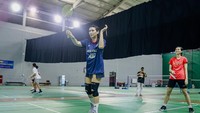 Perempuan 29 tahun ini sudah membela sejumlah klub voli Tanah Air. Yolla pun mencatatkan penampillan di timnas voli putri Indonesia. Foto: Dok. KUY Media