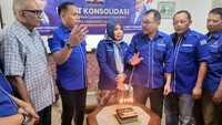 Acara itu digelar sekaligus sebagai kegiatan Konsolidai partai jelang pemilu bersama pengurus tingkat DPC, PAC, dan Ranting doa bersama di gelar.