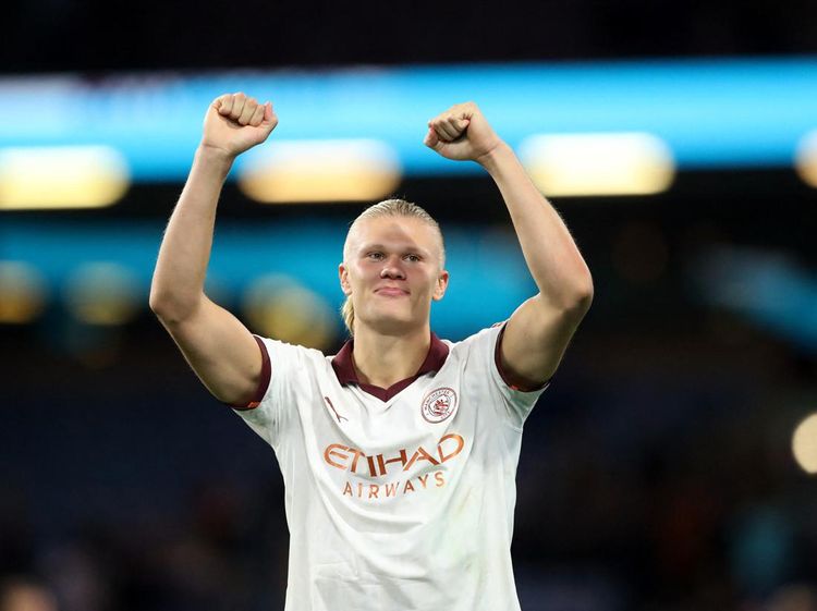 Striker si Paling Offside... Haaland Cuma Sekali